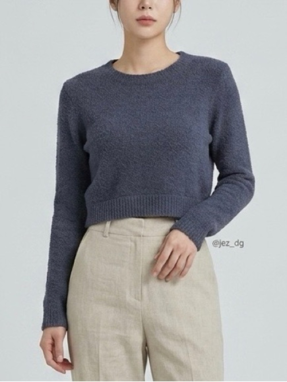 F055 OAK + FORT Cropped Sweater